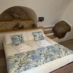 Pensión Stanza Privata Con Giardino, La Maddalena (Sassari)